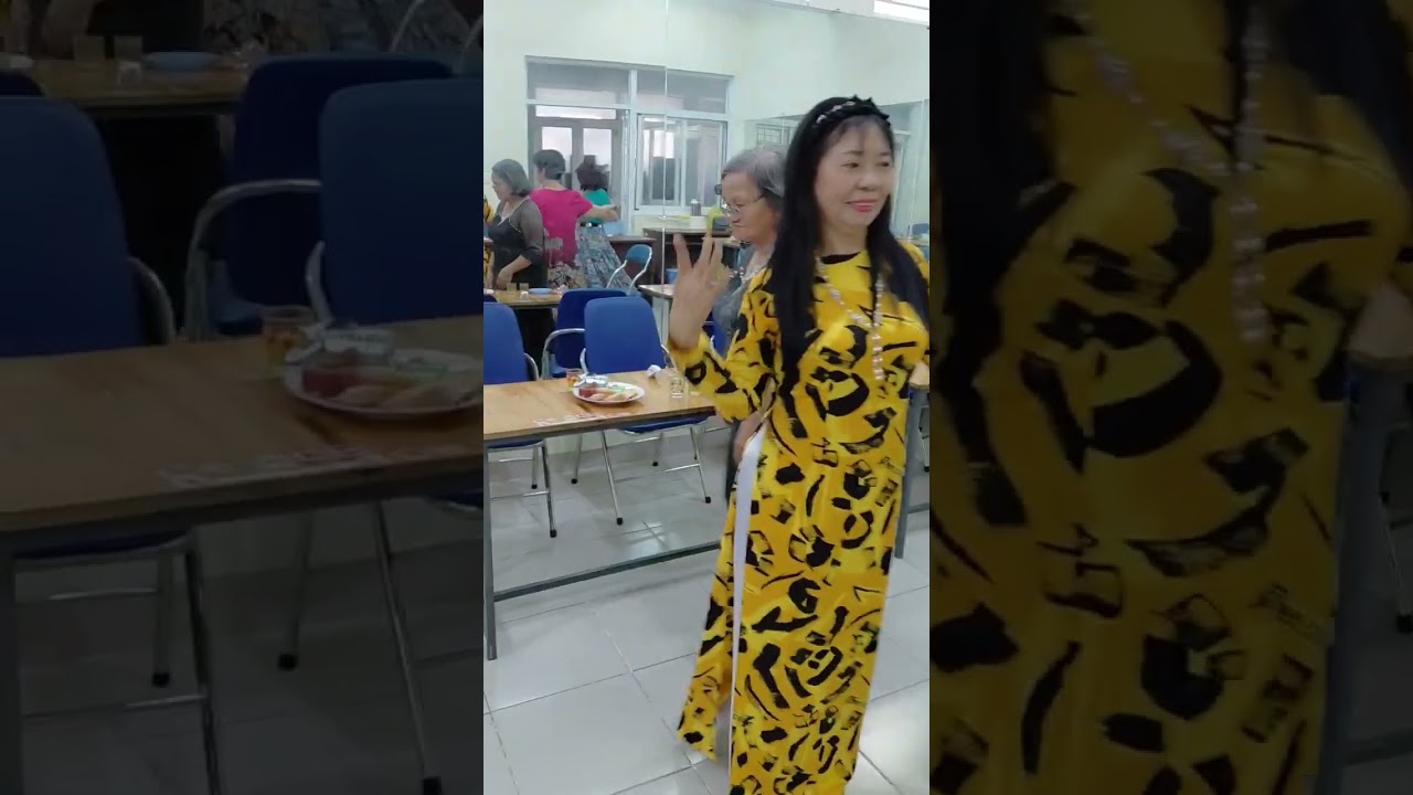 ĐÓN  XUÂN NẦY NHỚ XUÂN XƯA, Giọng ca Hoài Hương.