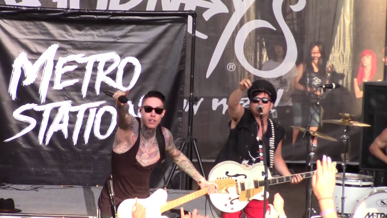 Metro Station Live Seventeen Forever Warped Tour 2015