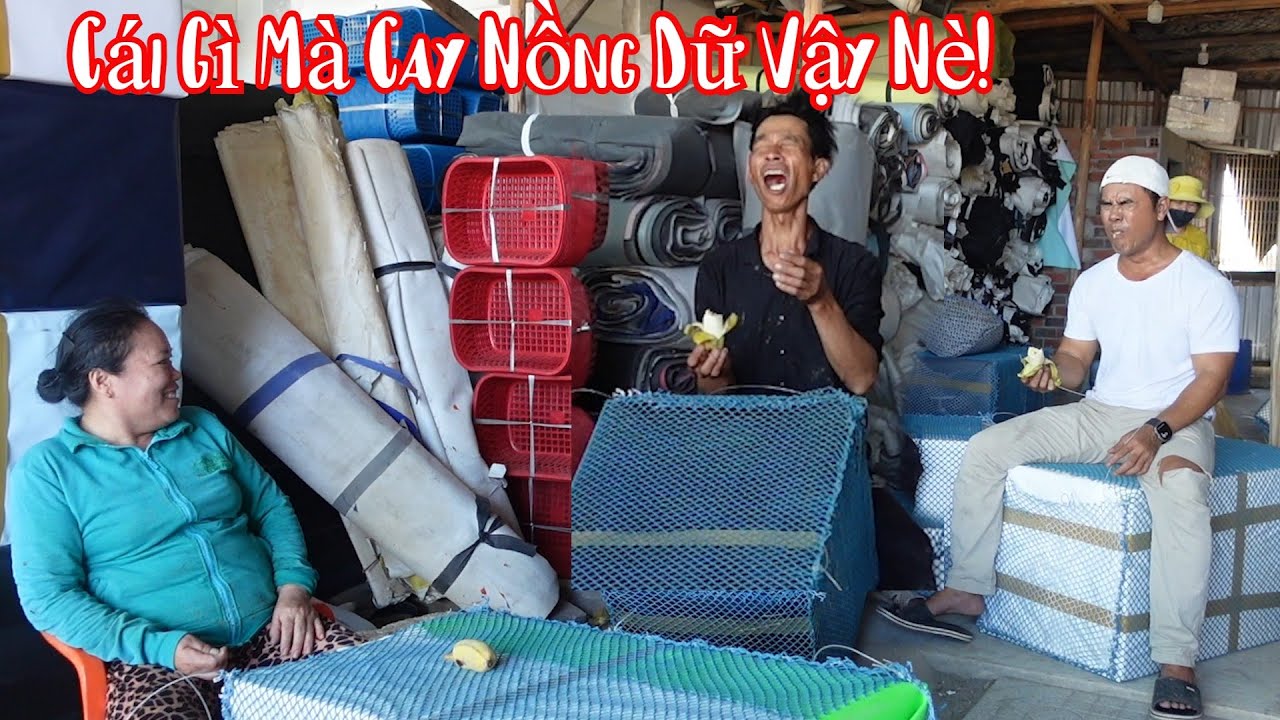 Chị Dư Cho Bà 8 Phong Ăn Mù Tạc Mà Sao 10 Râu Nhăn Như Đít Khỉ Vậy