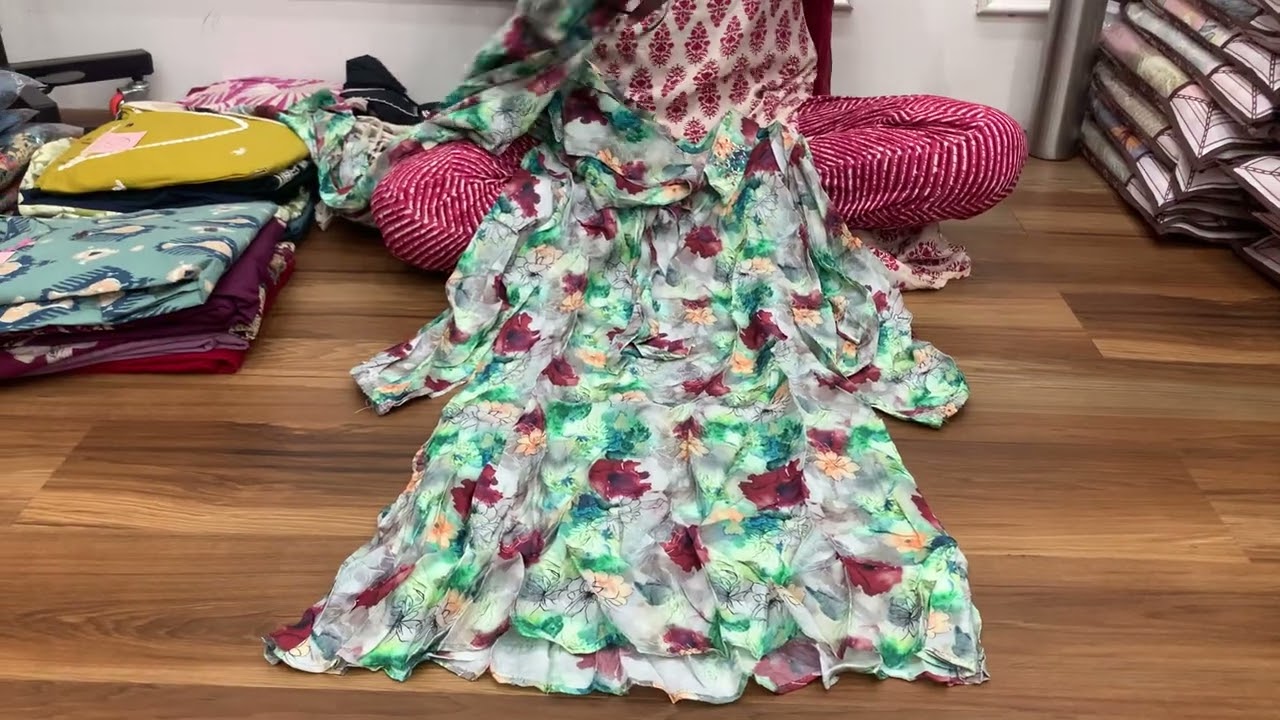 Any single top 350 rs offer stock  freeshipping for any two tops 8333986456