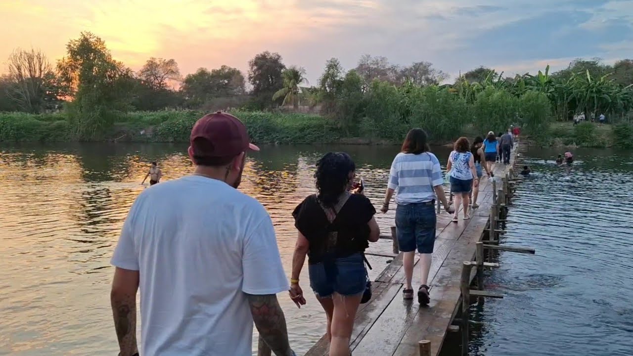  Ya Kedo listo el puente pal 15 de Marzo acá entre Guerrero y Michoacan,  Región Tierra Caliente 