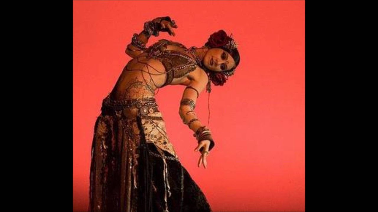Laylat Hob- Best Bellydance Remix (ليلة حب)