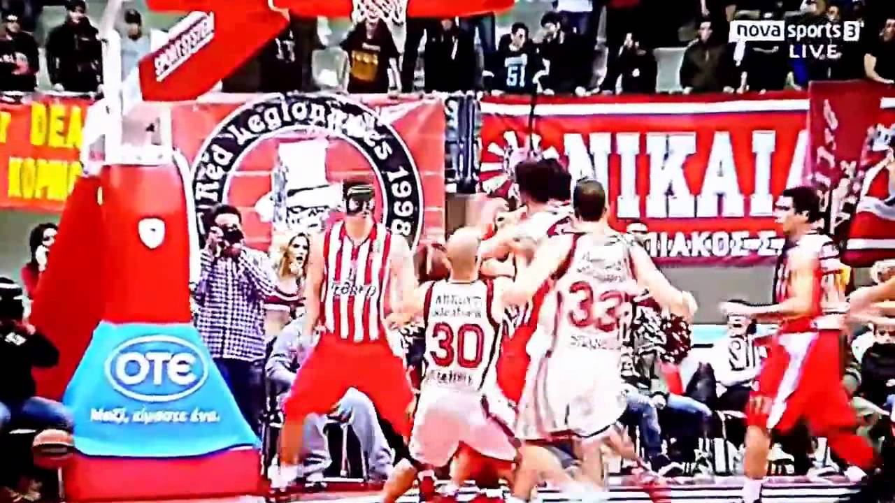 Mensah Bonsu vs Begic Fight ! Olympiacos -Galatasaray