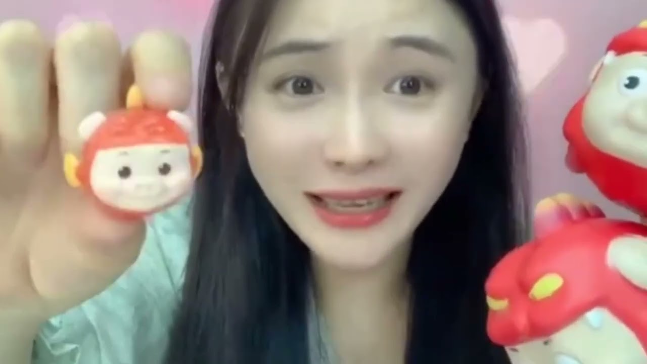比巴掌还小的“拇指宝宝”！软乎乎超Q弹，一不小心拆到非洲黑娃