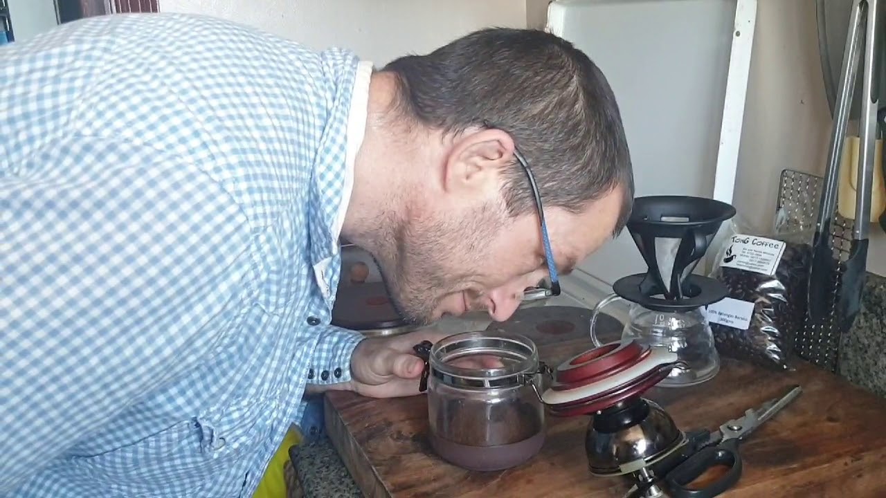 Trying out Kapeng Barako (Filipino Coffee)