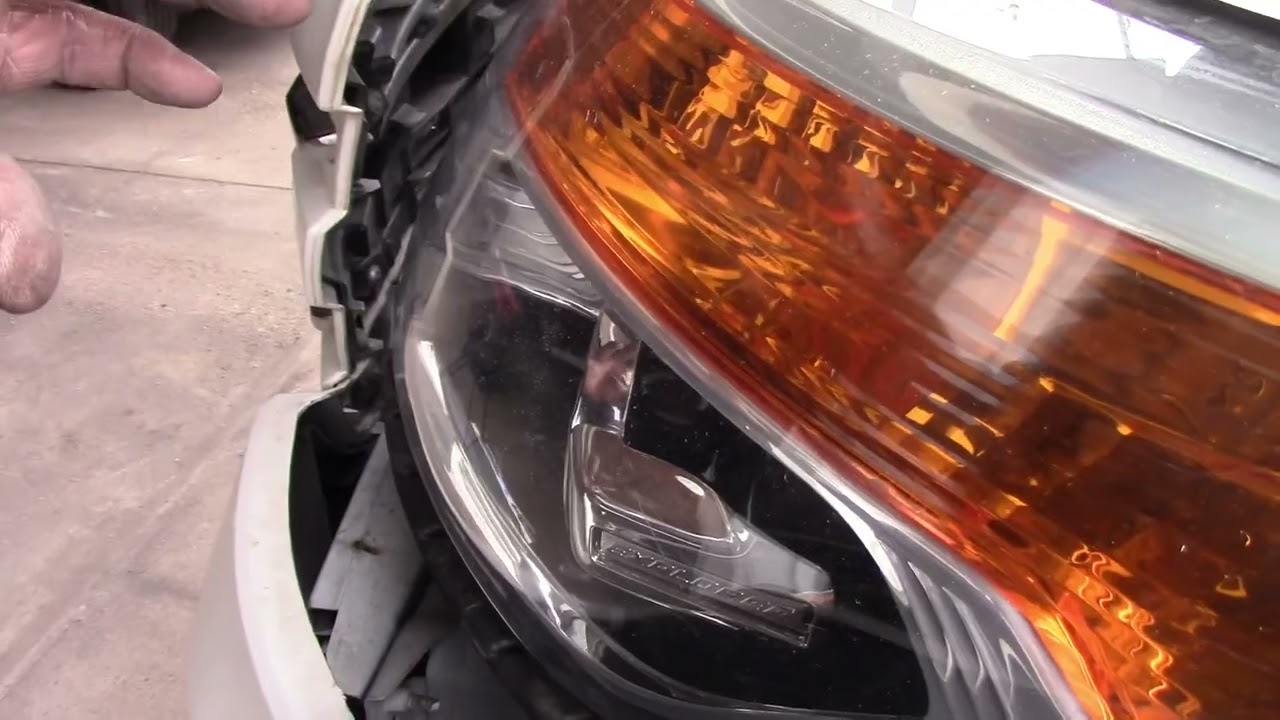 Remove headlight lens assembly Easy - Ford Explorer 2011-2017