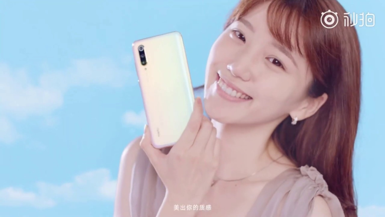 Смартфон Xiaomi CC9 Meitu с классной селфи-камерой!