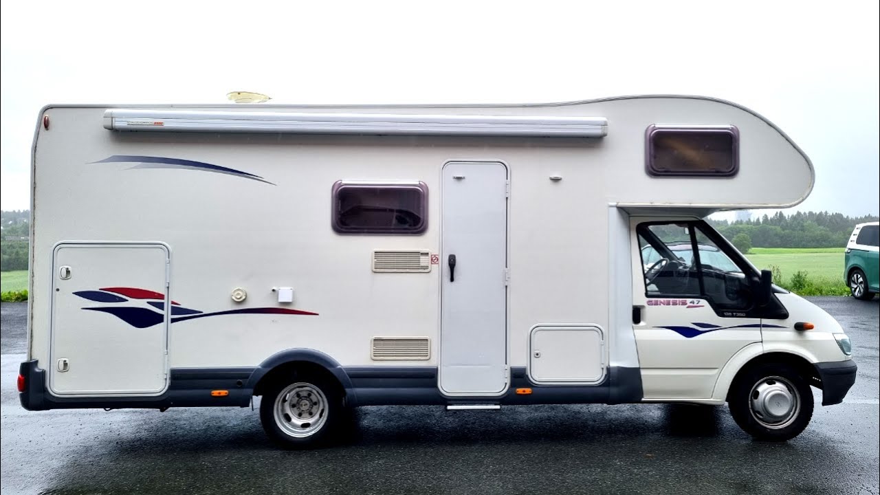Motorhome With Huge Garage! - Challenger Genesis 47