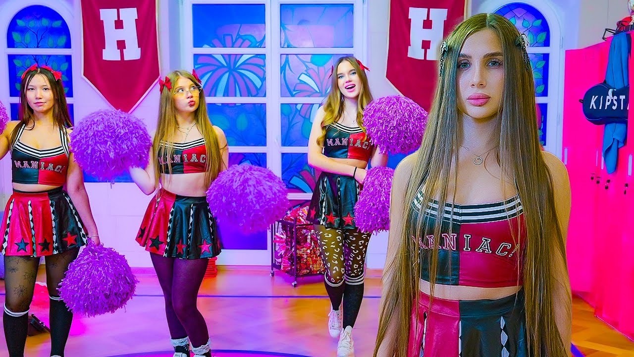 Diana und ihr neues Cheerleaderteam! Die DOLLS CHEERLEADERINNEN! Die Reaktion der Teenager