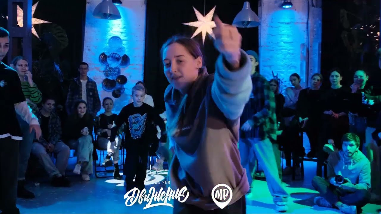 CREW vs CREW Semifinal 1 - Style Warriors(win) vs Сила в Стиле vs United Crew  | ДВИЖЕНИЕ баттл
