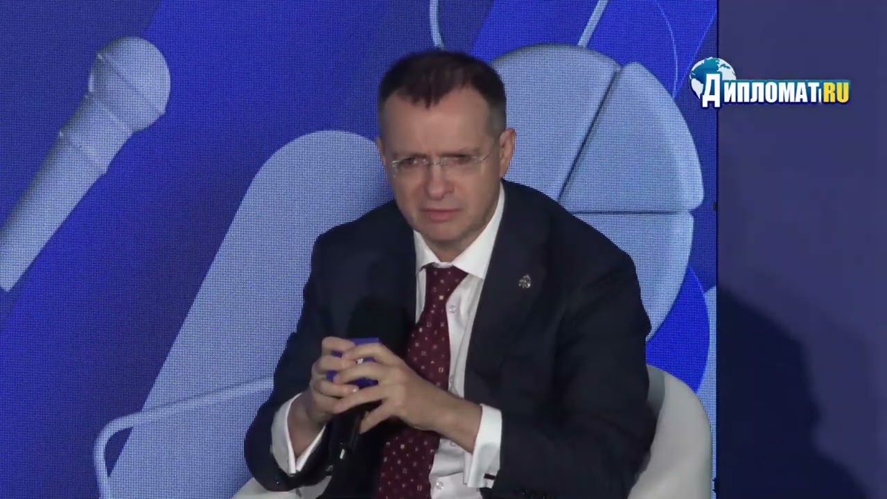 «10 часов над одной страной»: Мединский — о русском мире, которого Европа не понимает