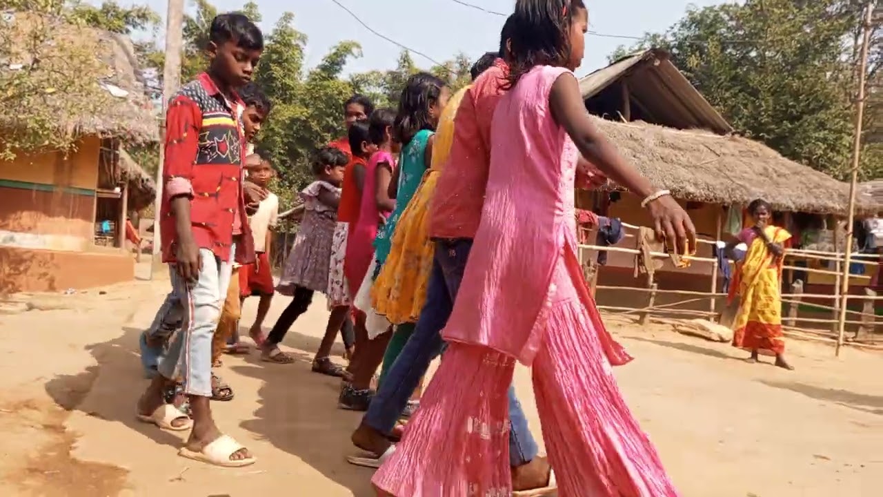 (Old memories)gari asen rena kichu video santhali #