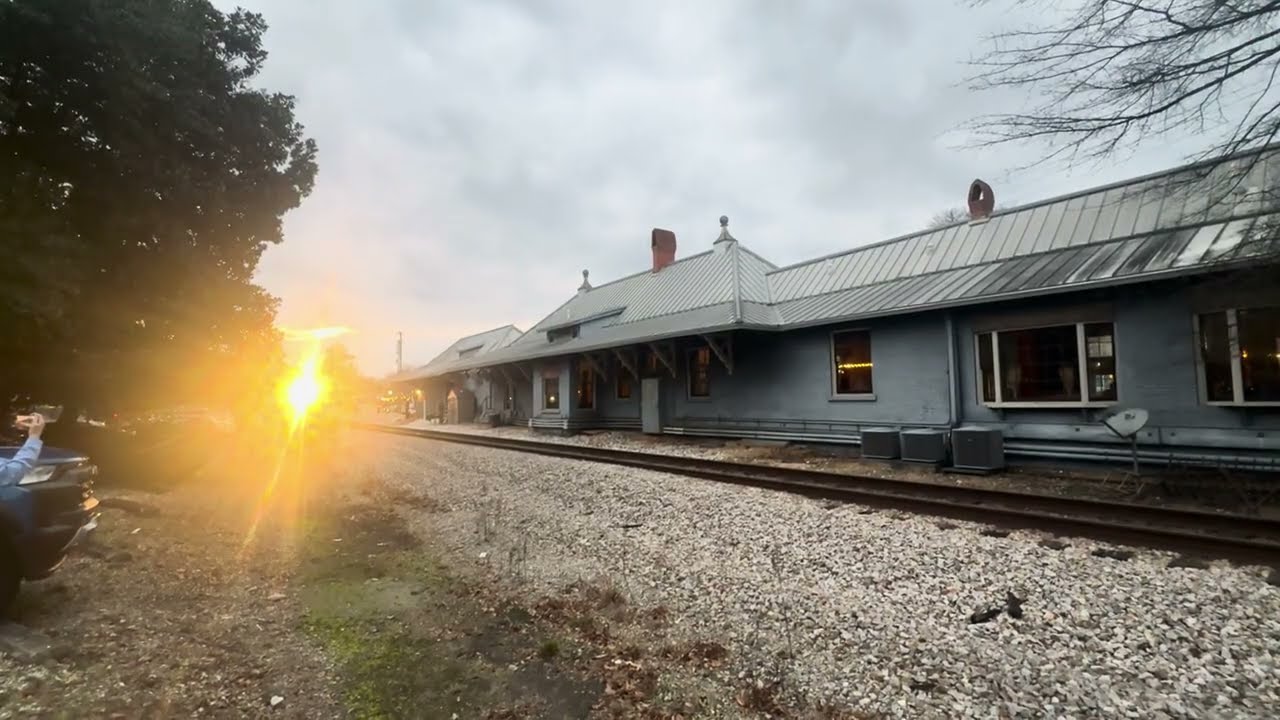 CSX 1836 leads M606-05 through Auburn, Al