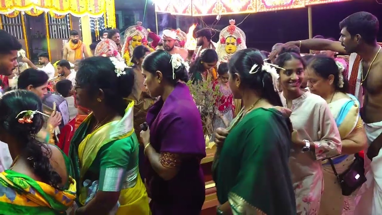 ಕಲ್ಲುರ್ಟಿ-ಪಂಜುರ್ಲಿ ಮತ್ತು ಶ್ರೀ ಚಾಮುಂಡೇಶ್ವರಿ ದೈವಸ್ಥಾನ (ರಿ.) ದೈವದ ನೇಮನೇಮೋತ್ಸವ ಹಿಂದೂಪುರ ಎಕ್ಕೂರು, ಮಂಗಳೂರು