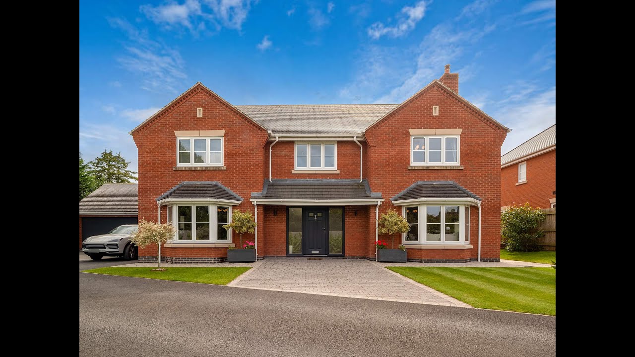 Pinewood Road, Ashley Heath | Fine & Country Telford | Julian Amos