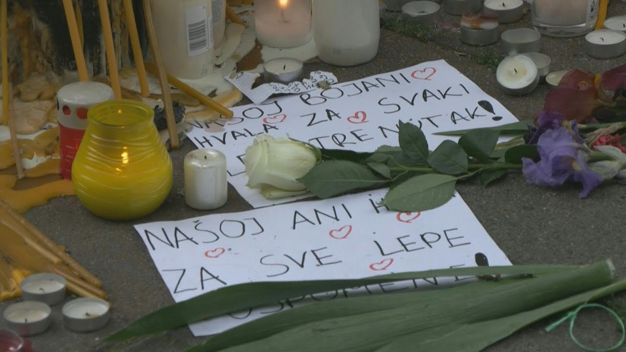 Tristeza y conmoción en Serbia tras matanza en una escuela | AFP