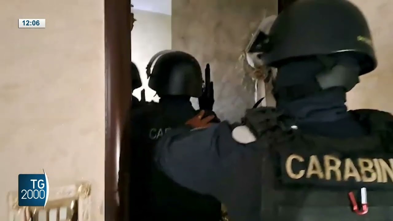 Caivano, blitz con 400 agenti impegnati. Piantedosi: “Più sicurezza”