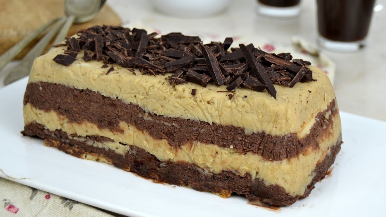 Tarta de moka y chocolate con galletas ¡Riquísima y muy fácil! Sin horno