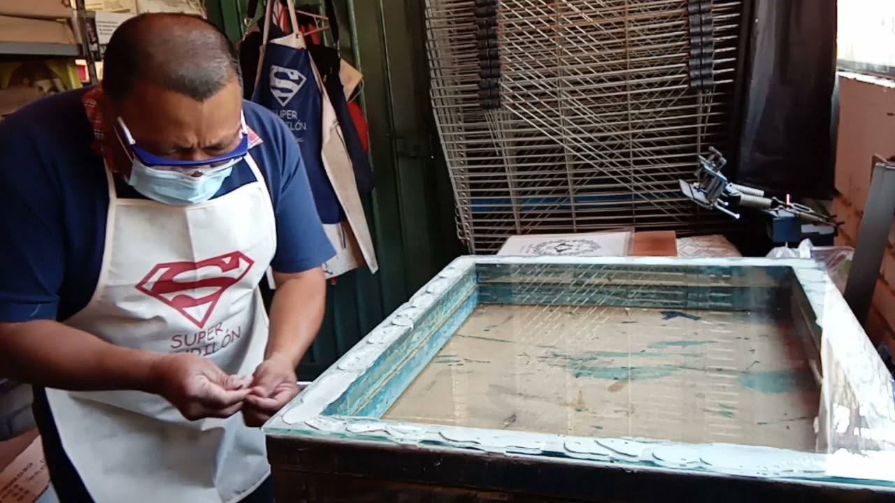INSOLADORA PARA SERIGRAFÍA CON MATERIALES RECICLADOS