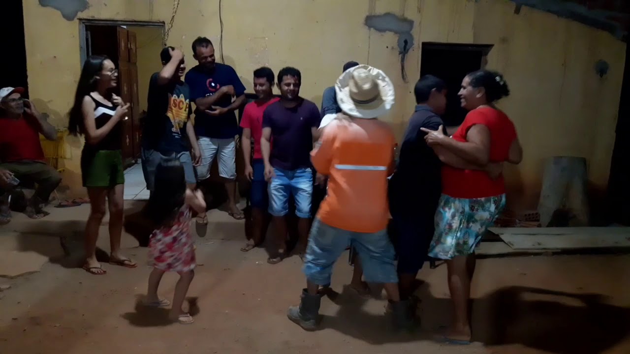 Dona ducel bota seu mane para dormi fora de casa