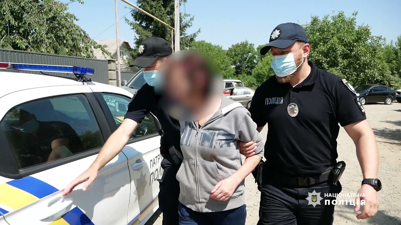 У Чернівцях поліцейські затримали жінку за скоєння вбивства