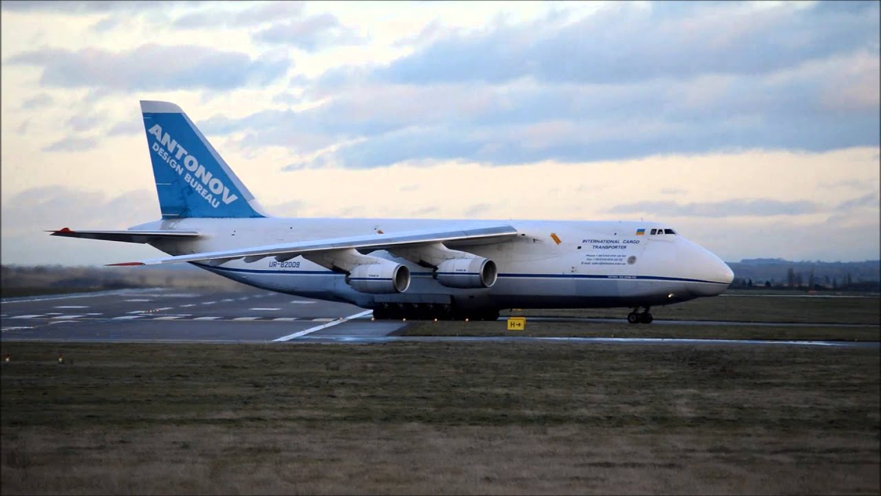 Antonov Design Bureau | Antonov A124 | UR-82009 | Landing & Taxi At East Midlands Airport | HD