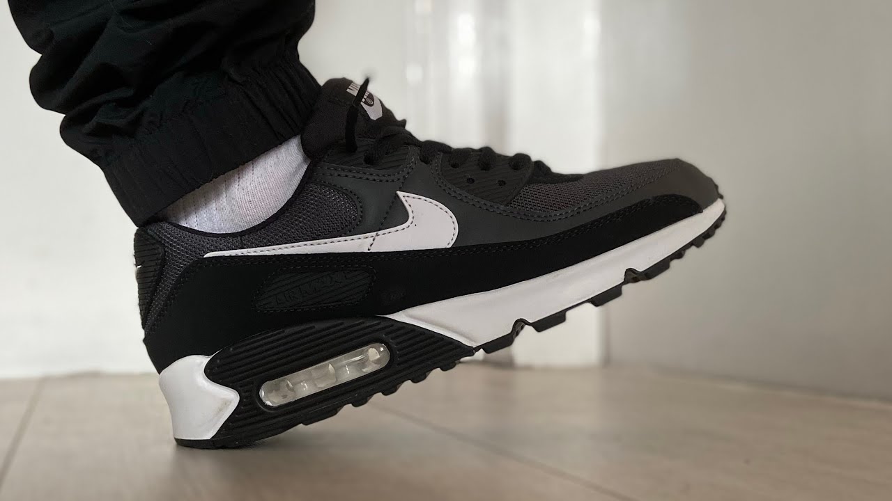 ESSENTIAL TO YOUR COLLECTION! NIKE AIR MAX 90 IRON GREY WHITE SMOKE GREY Review +On Feet