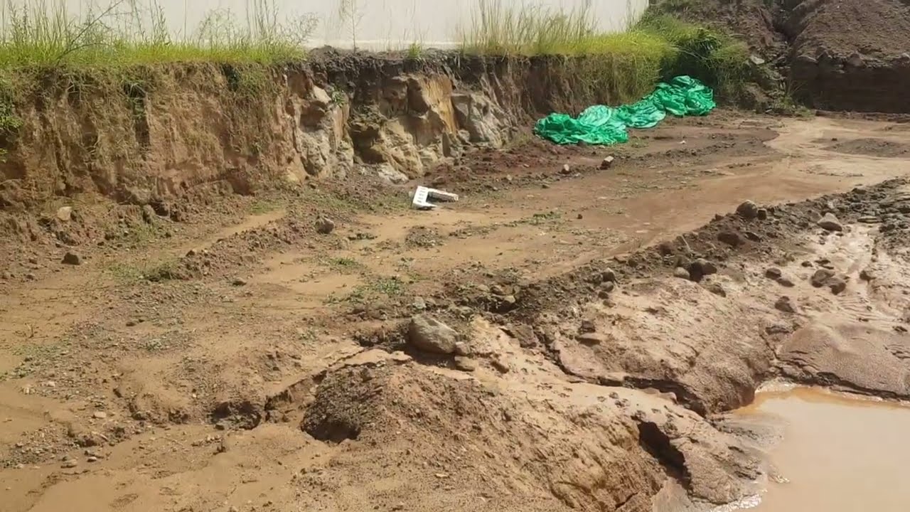 big mistake in rcc foundation for house construction || geotechnical Engineering problems