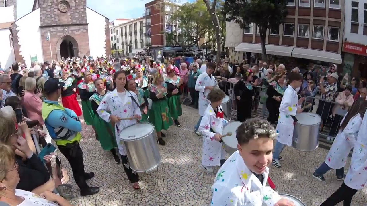 Carnaval Solid&aacute;rio Funchal  Madeira 2025