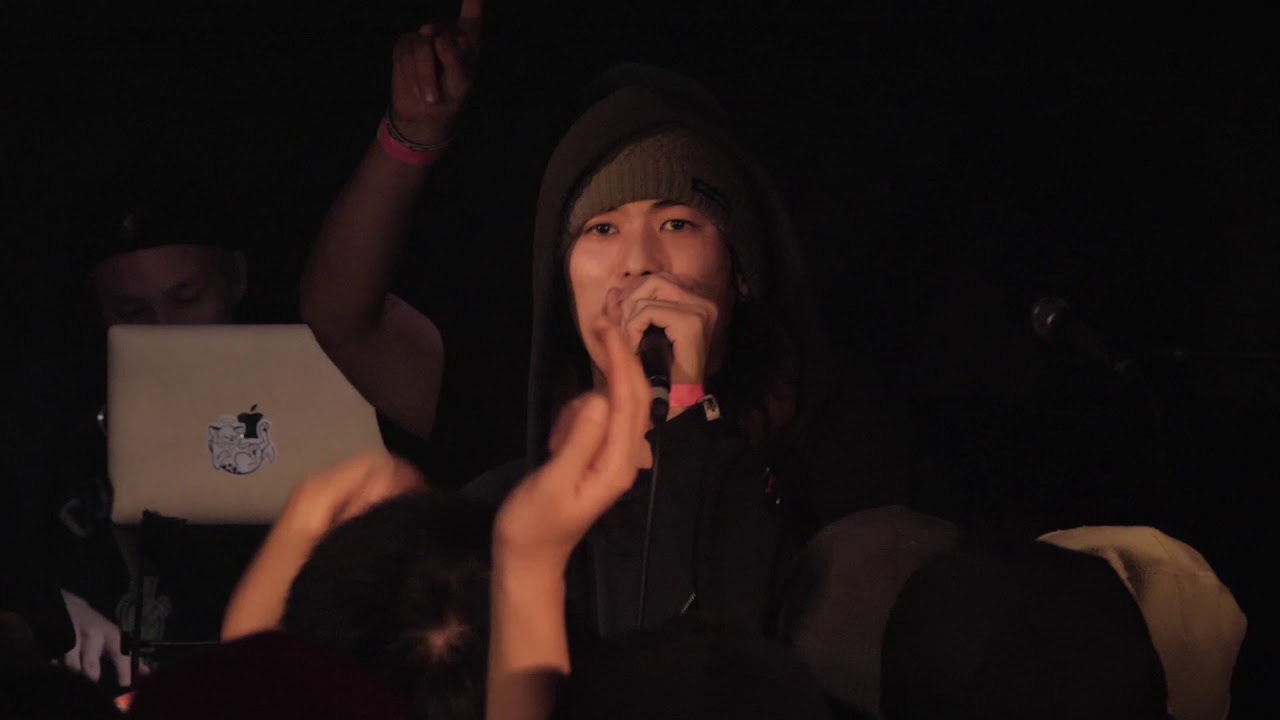 Rawaxxx vs DOPEMAN/戦極MCBATTLE 第18章 関西予選BESTBOUT(2018.5.26)