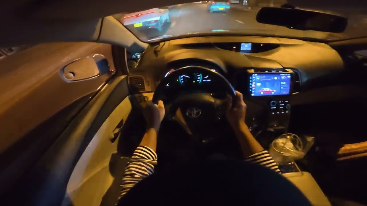 POV | Toyota Venza 2.7L FWD: Khi bạn muốn mua Camry nhưng vợ bắt mua SUV