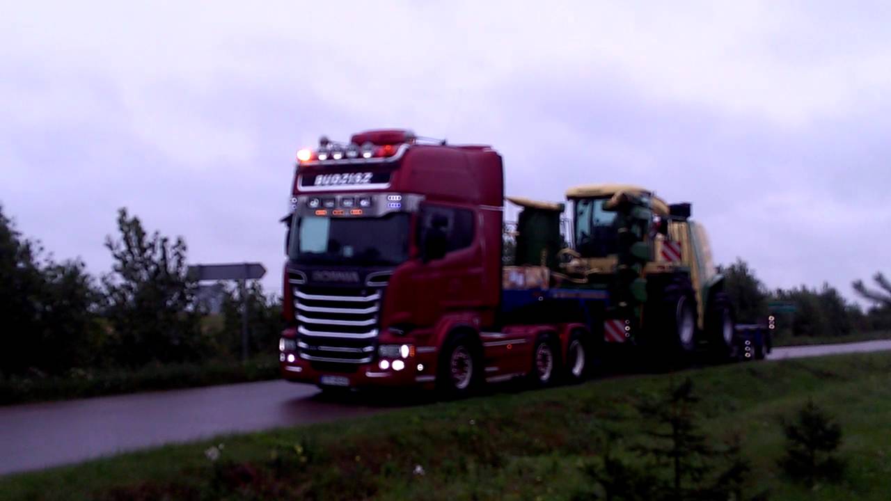Zakup sieczkarni  KRONE BIG X 600
