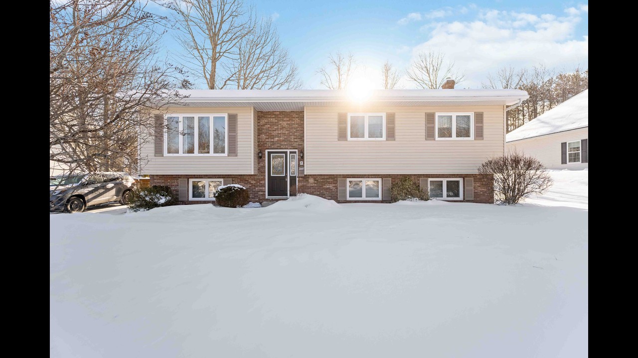 8 Acadia Dr., Kentville Nova Scotia in desirable McDougall Heights. New Listing  $489,900 CDN