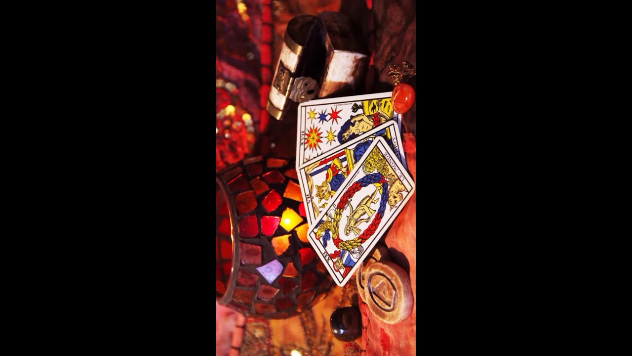 Live streaming of tarot222 #allsign #tarot #love #english #youtubetarot #besttarotreader