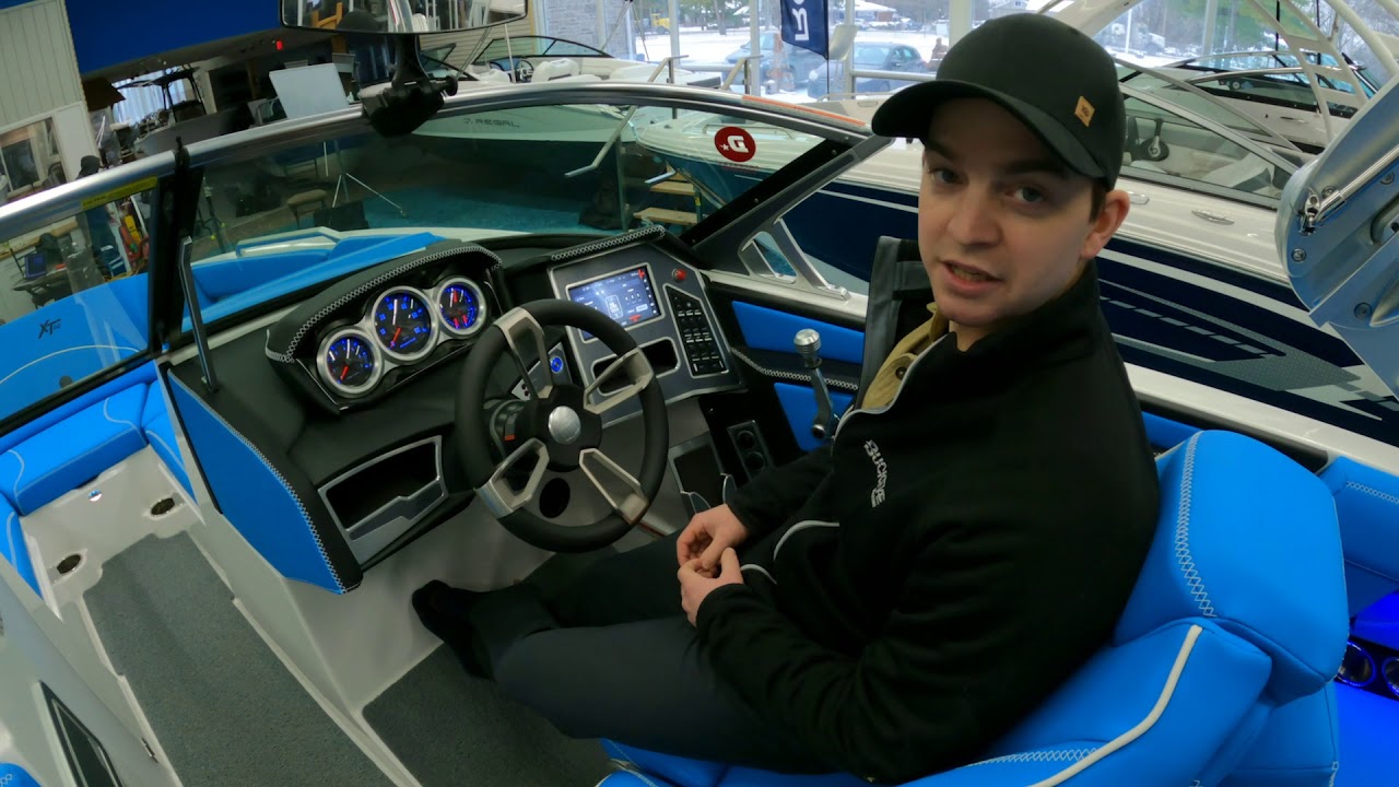 2020 Mastercraft XT22 Walk Through