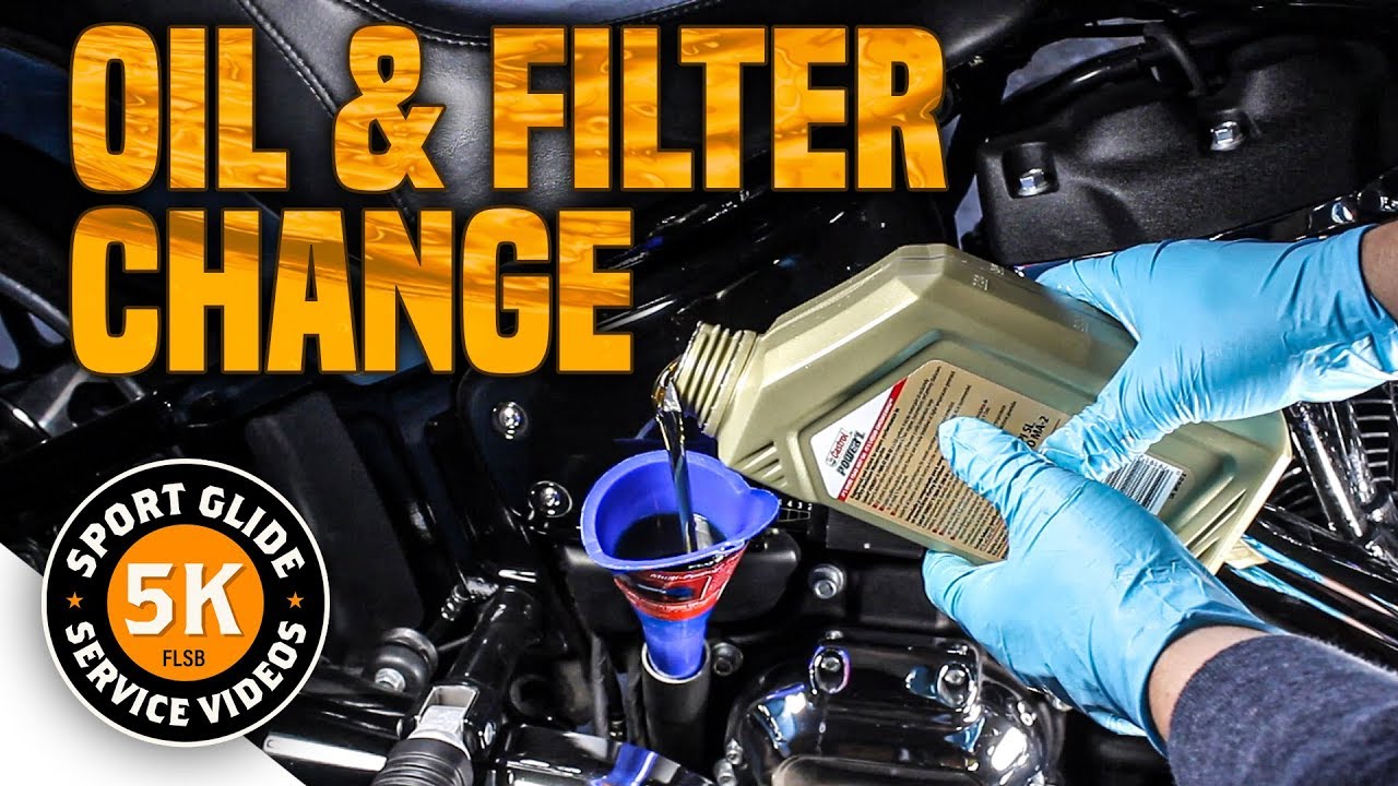 Milwaukee 8 Softail Sport Glide Oil & Filter Change
