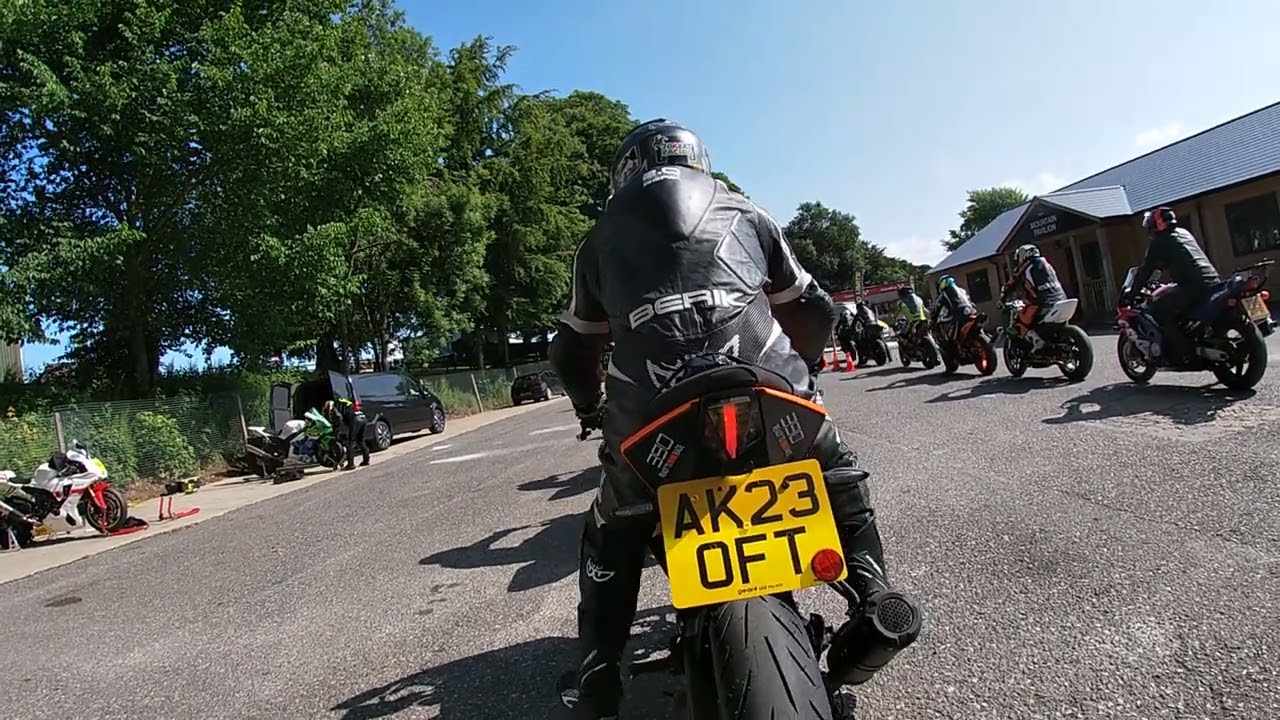 Session 1 Cadwell Park 16th June 2025 KTM RC390
