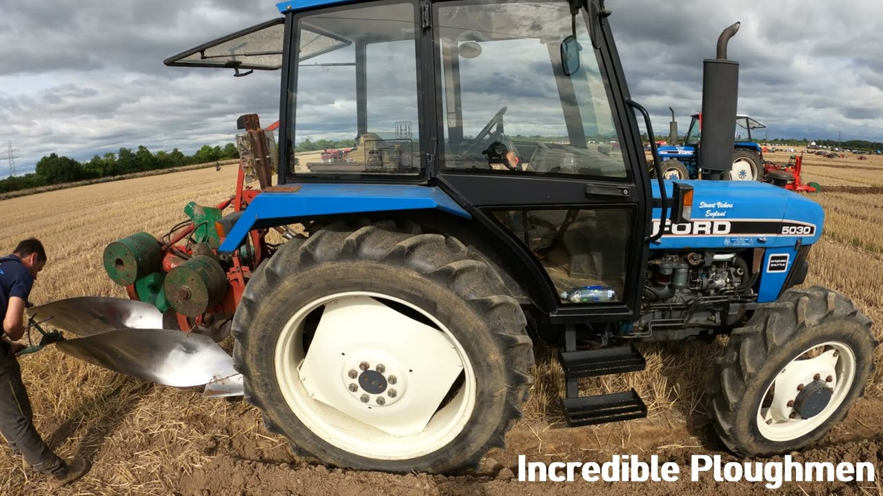 1995 Ford 5030 4.2 Litre 4-Cyl Diesel Tractor (64 HP) With Kverneland Plough