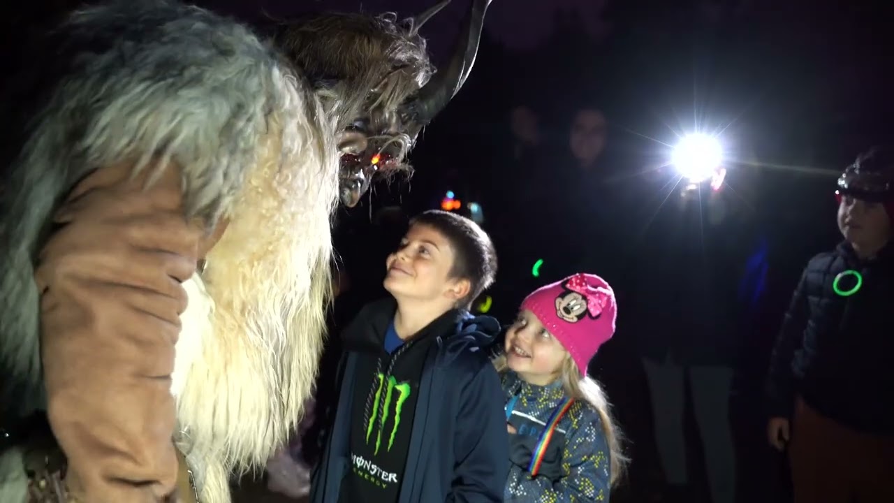 Krampus & Hexe Praha - Strašidelný les Hostivař 2023