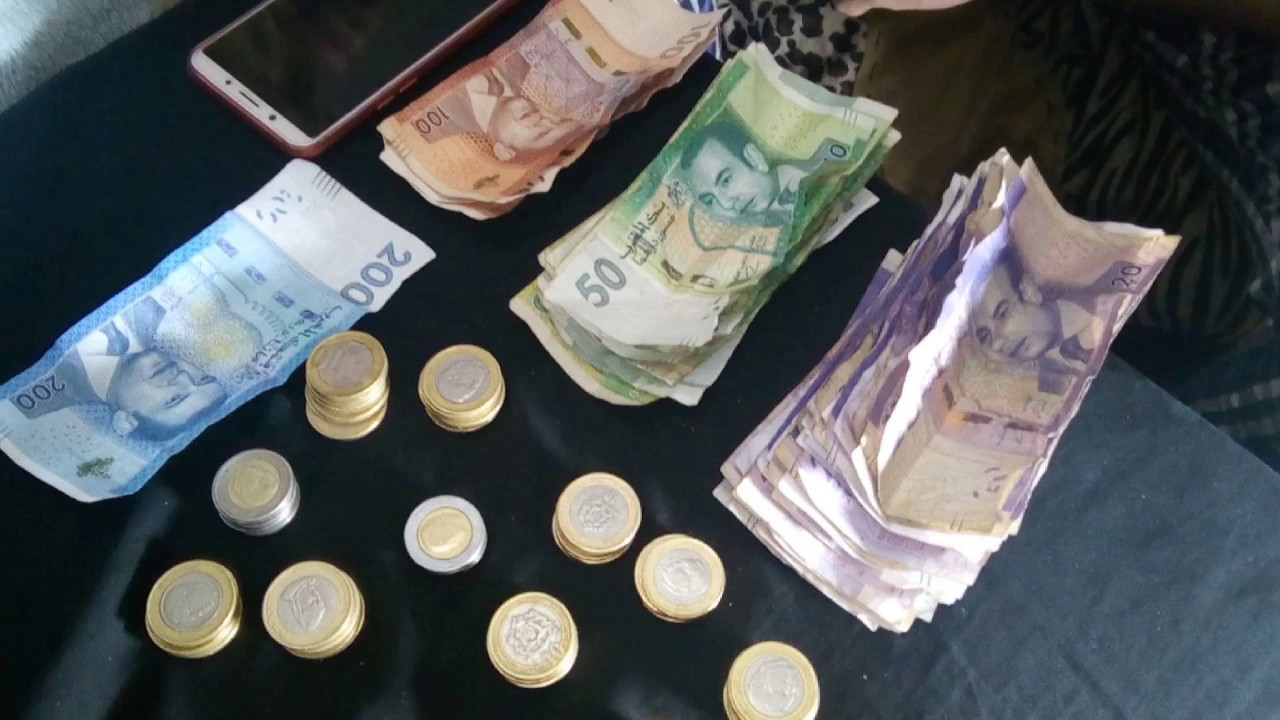 فتح حصالة/كم المبلغ الموجود بها؟/تحدي لستة الأشهر👍💲💲💵💰💲