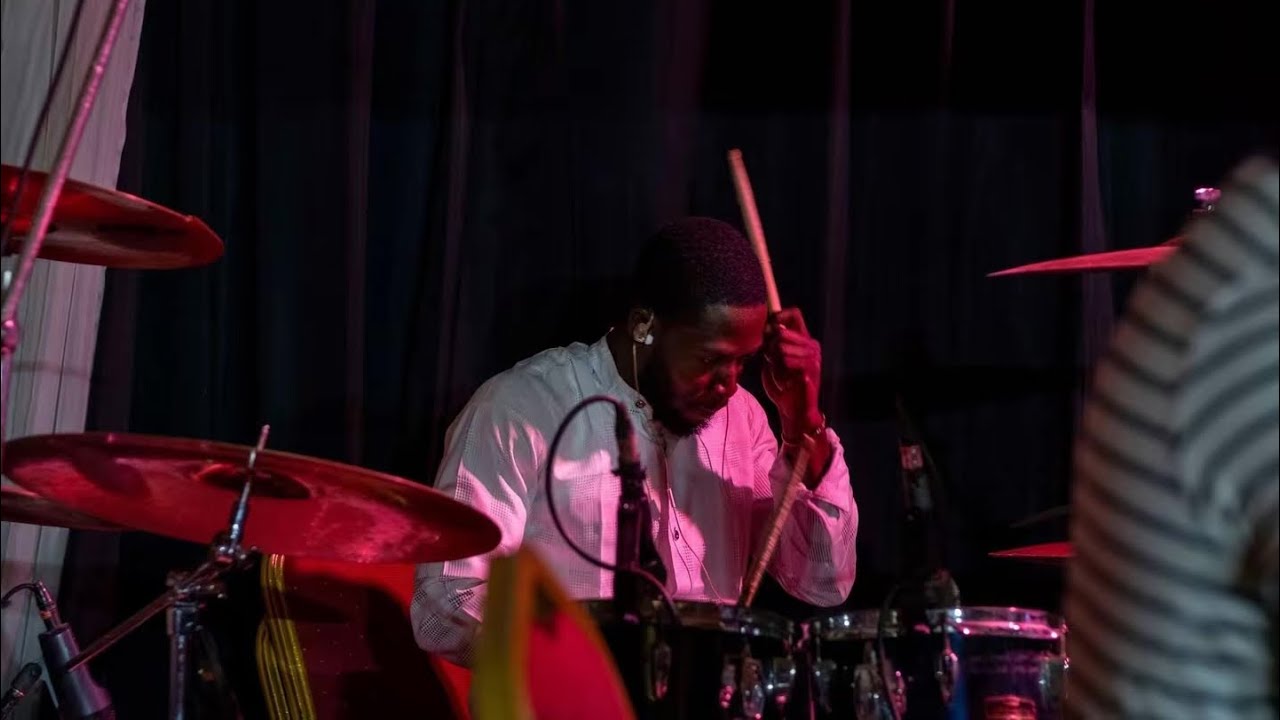 ENERGETIC PRAISE MEDLEY // DRUMMERS CAM (A Must Watch For All) 