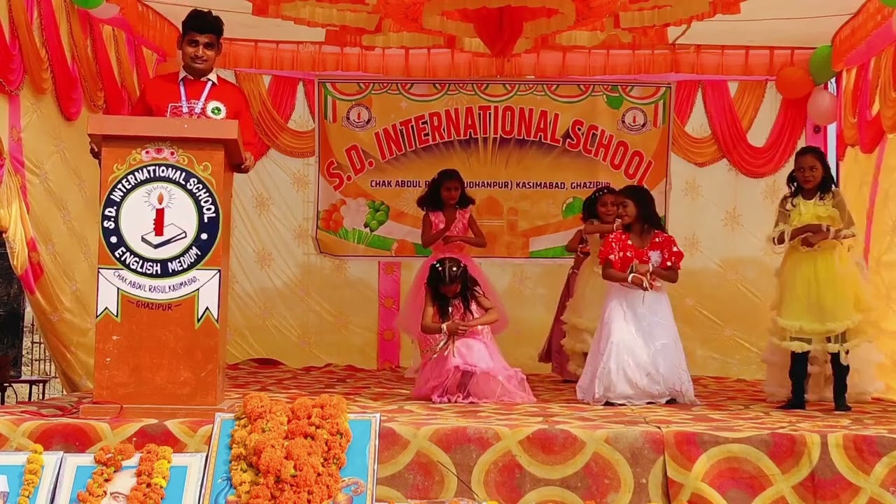Chale jaise hawaien By UKG @ SD INTERNATIONAL SCHOOL BUDHANPUR