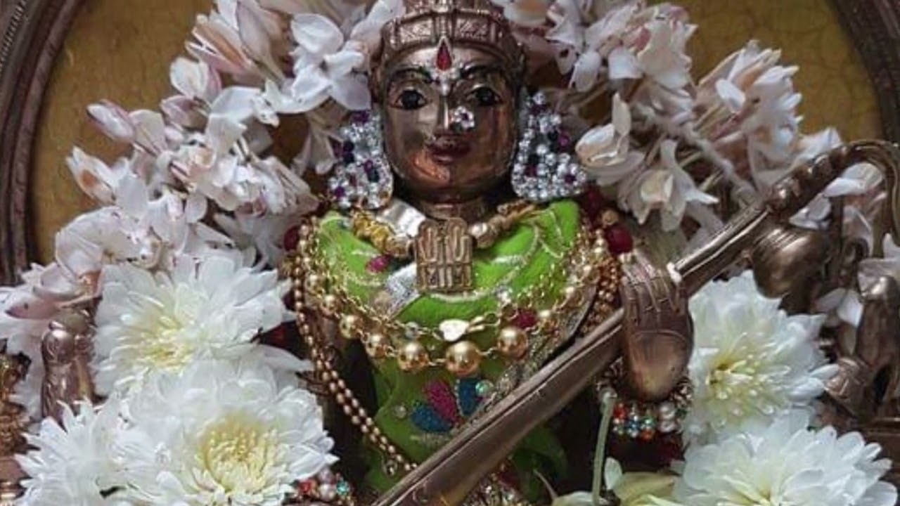 Dehi Dehi Sharadha- Saraswathi Bhajan