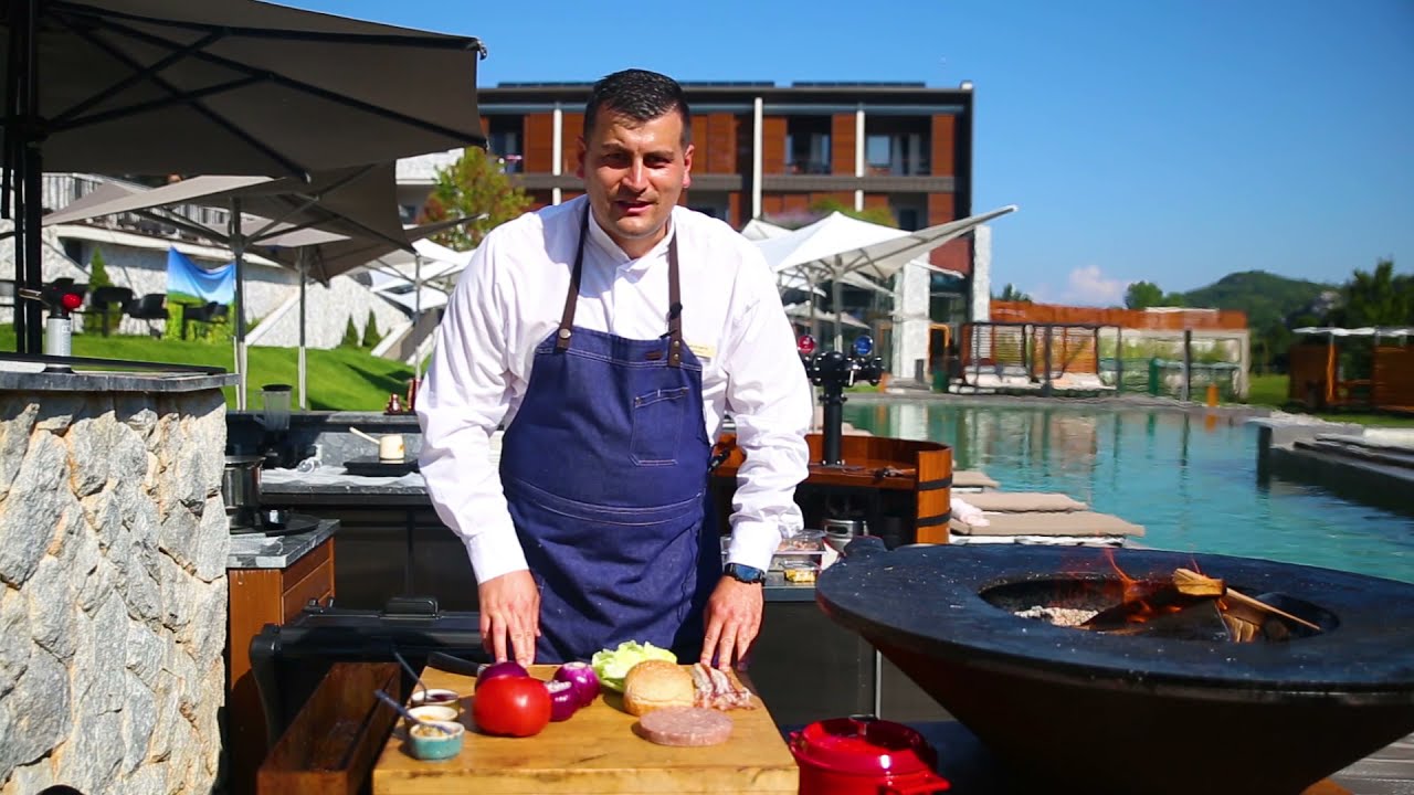 BLACK ANGUS BURGER + DŽEM OD LUKA (OFYR GRILL)