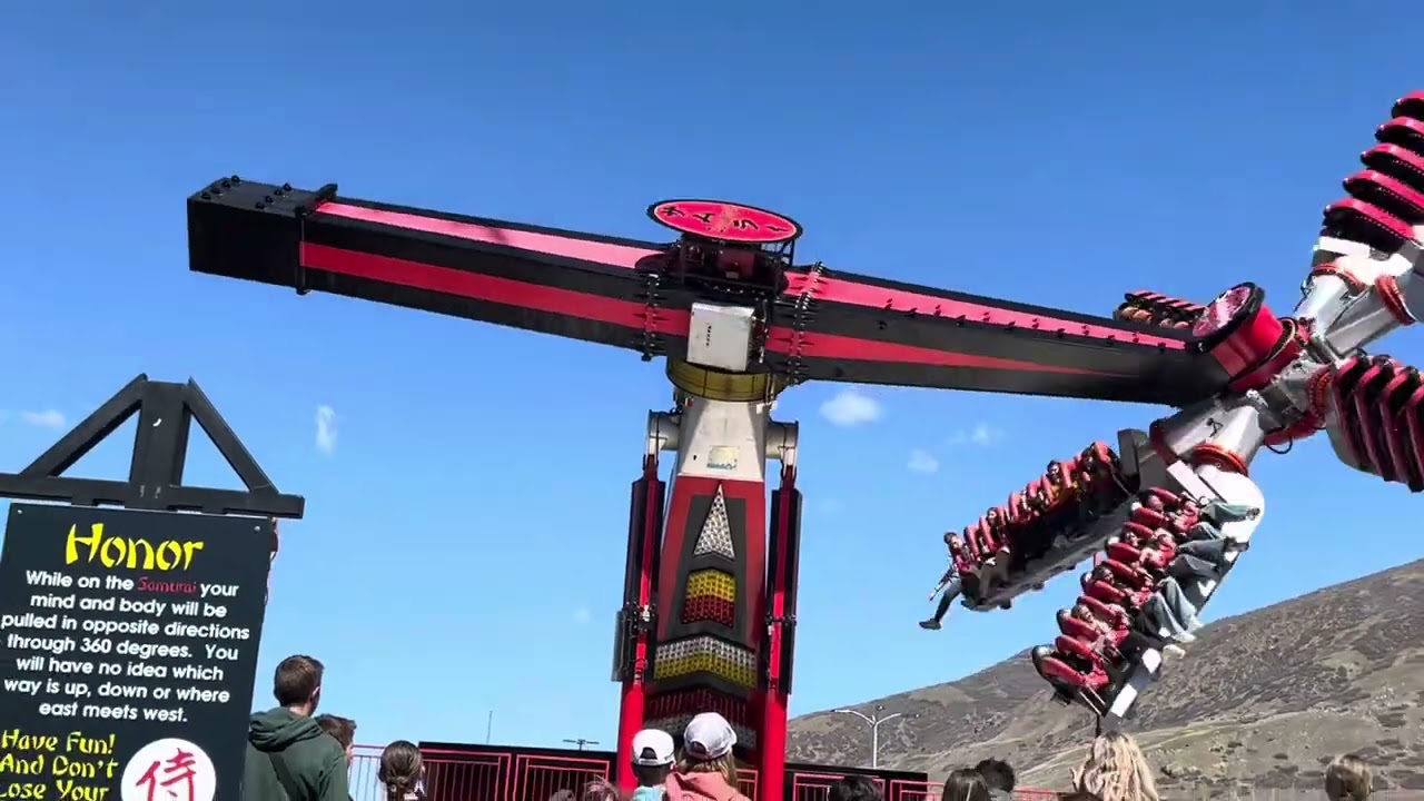 Amusement park #lagoon #samurai