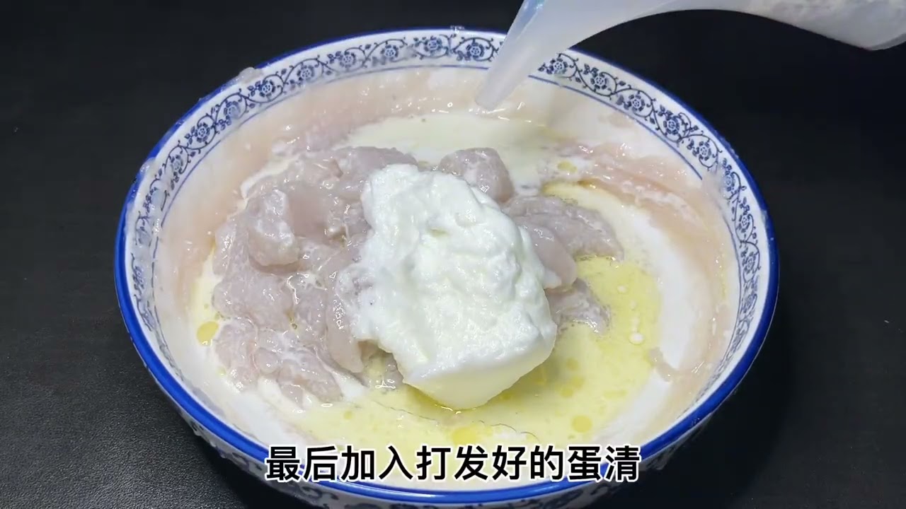 孩子爱吃鱼挑刺太麻烦，#手工鱼丸安排上，一口一个Q弹嫩滑，做汤，烩菜，吃火锅！#鱼丸#抖音美食创作人
