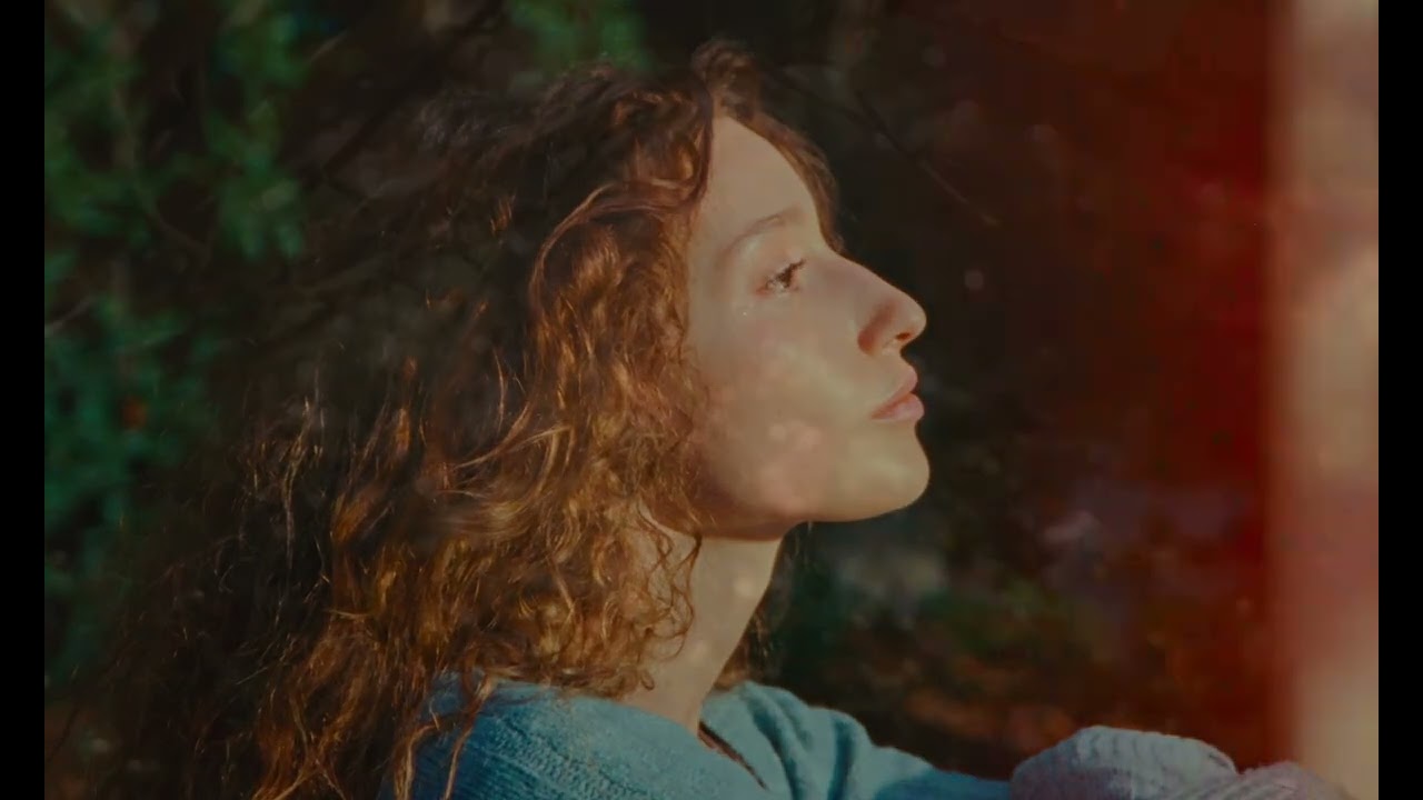 ETERNAL ELEGY IN VELVET 16mm Short Film