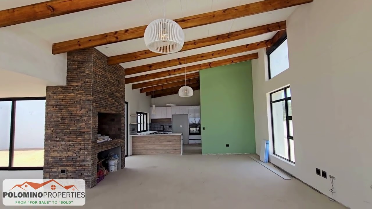 Embrace luxurious coastal living in Skulpiesbaai Estate.