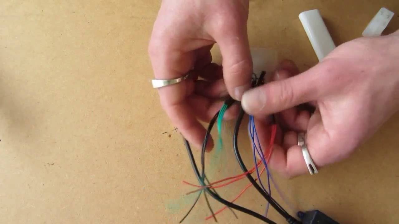 How to Connect Wire a RGB LED Strip 12V