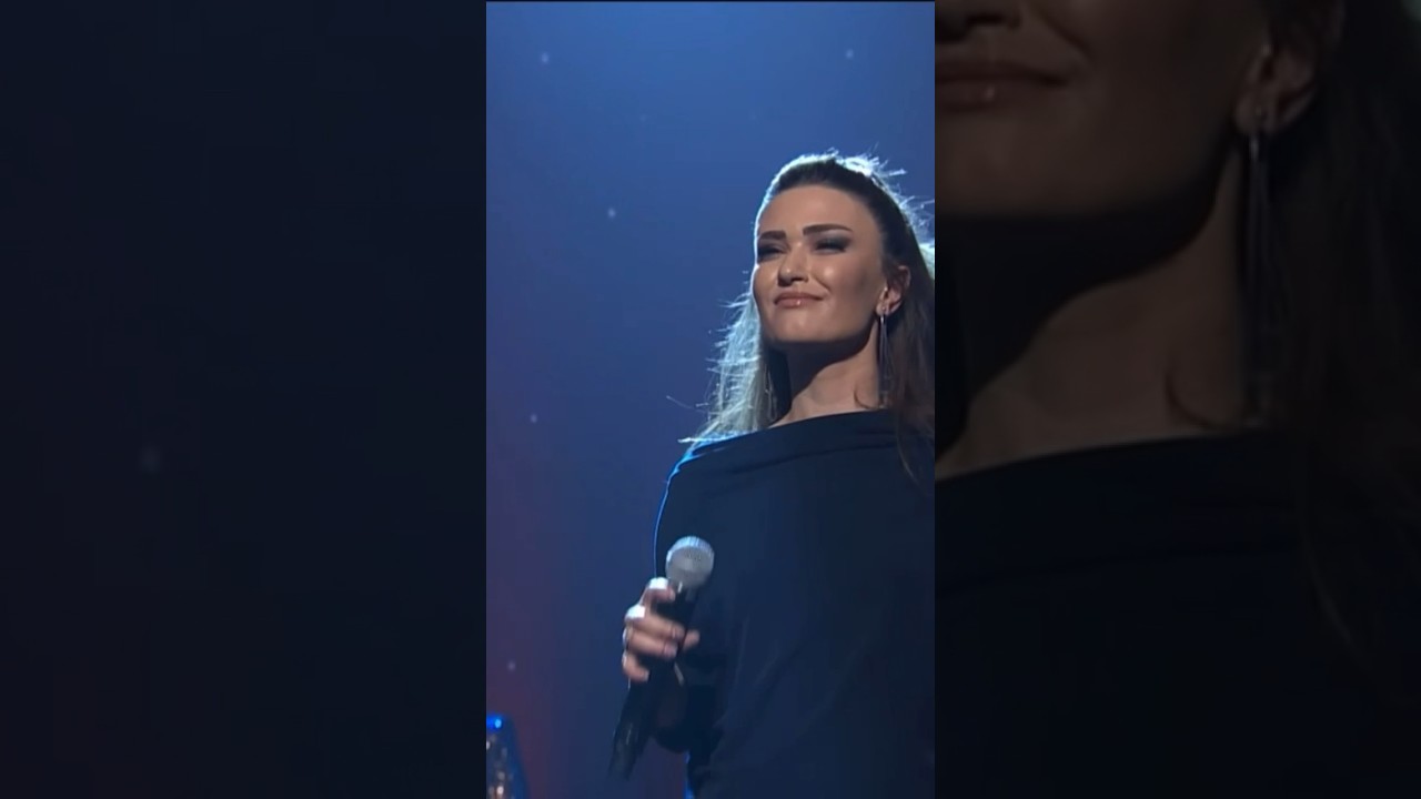 Zeyneb Altuntaş - Bakmam Yüzüne